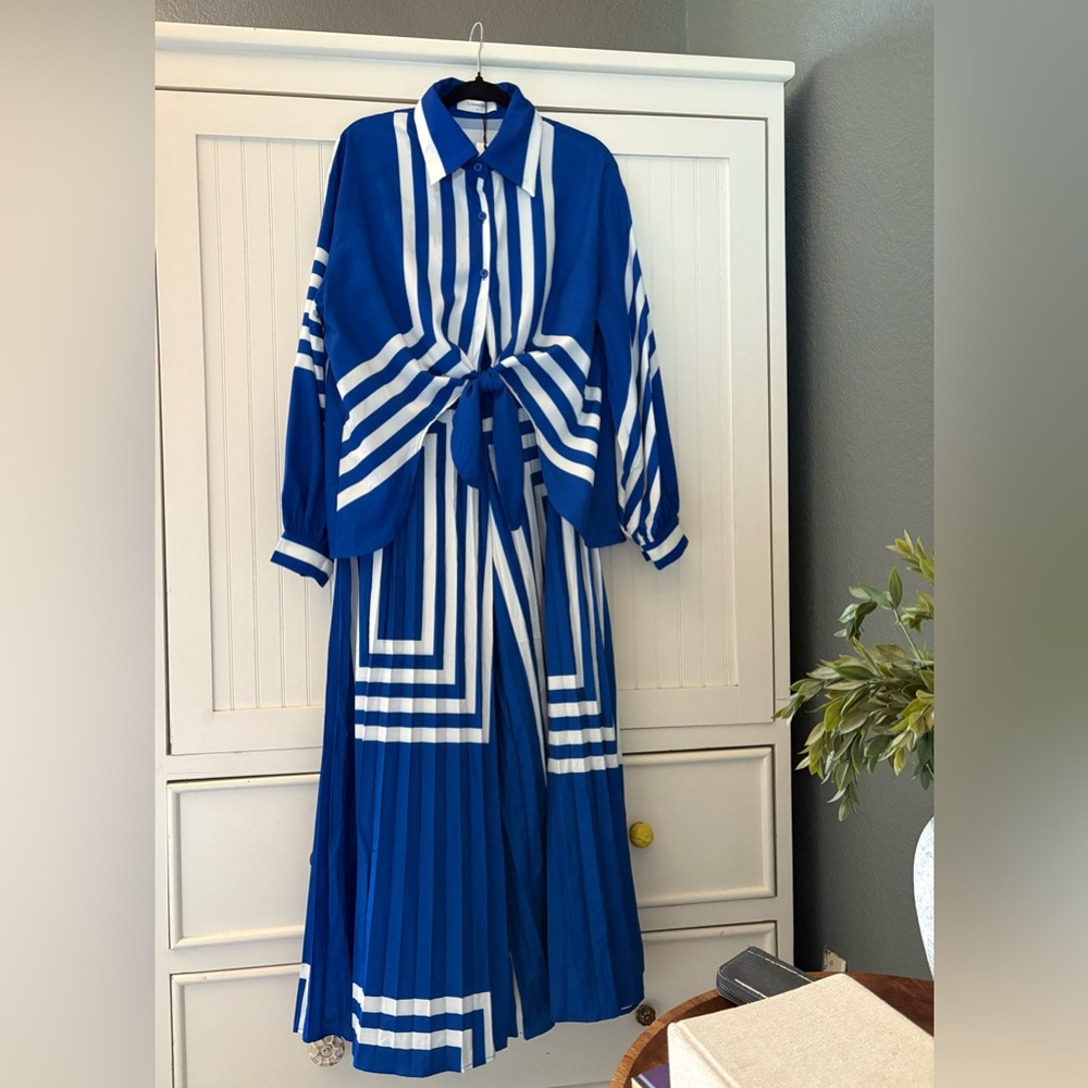 NWT Commense Blue and White Wide-Leg Striped Pant Set L/XL